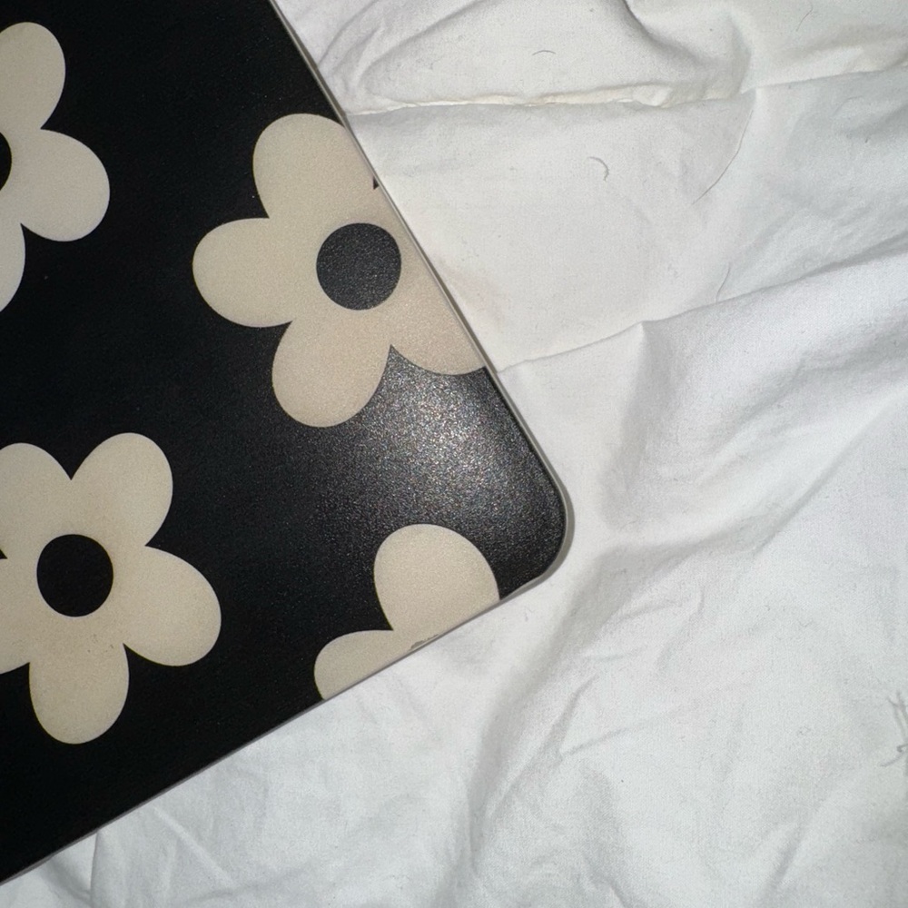 Floral MacBook Air 13” Case - Picture 6 of 6